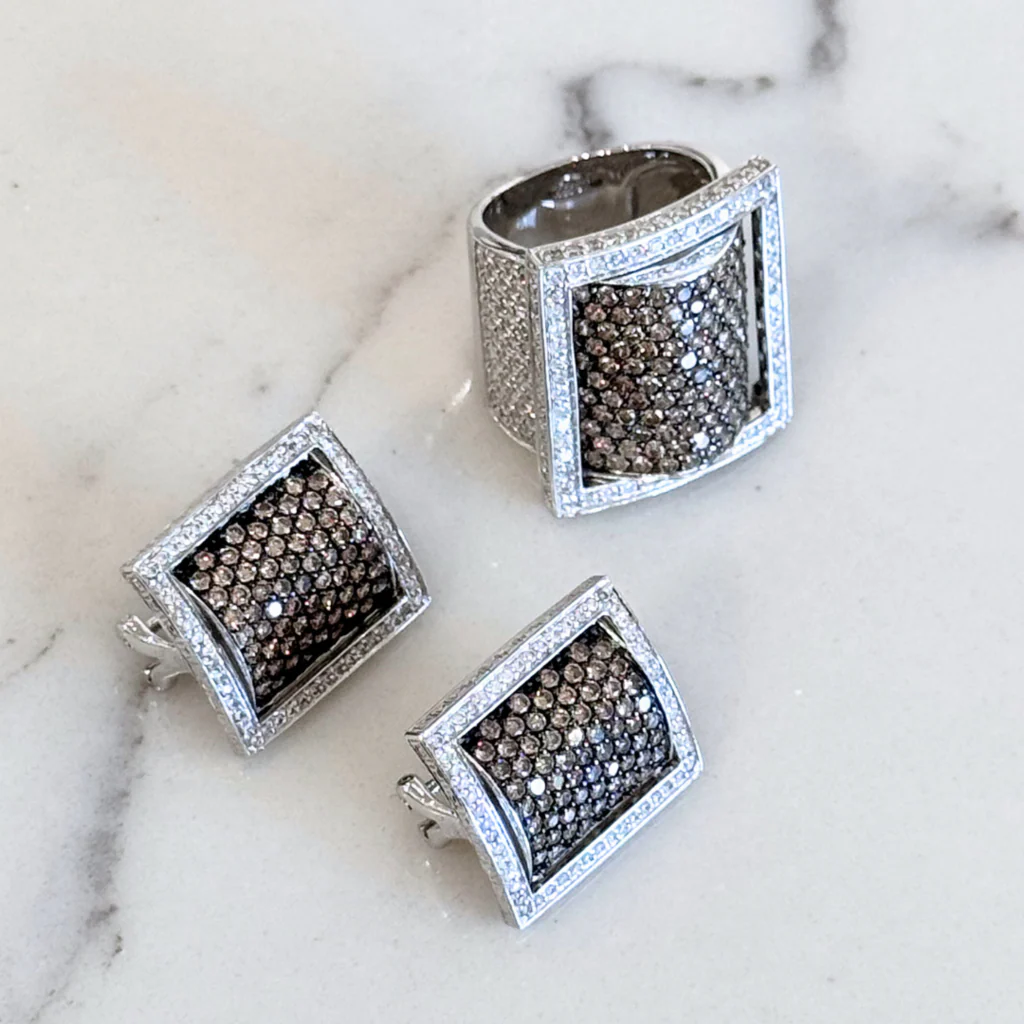 Square Cognac 18K Diamond Ring - Image 4